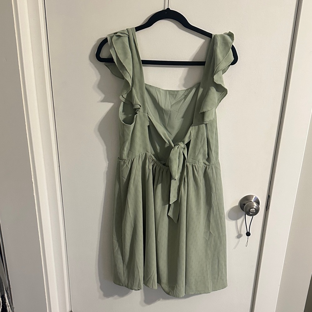 Green Ruffle Strap Dress - Picture 2 of 2